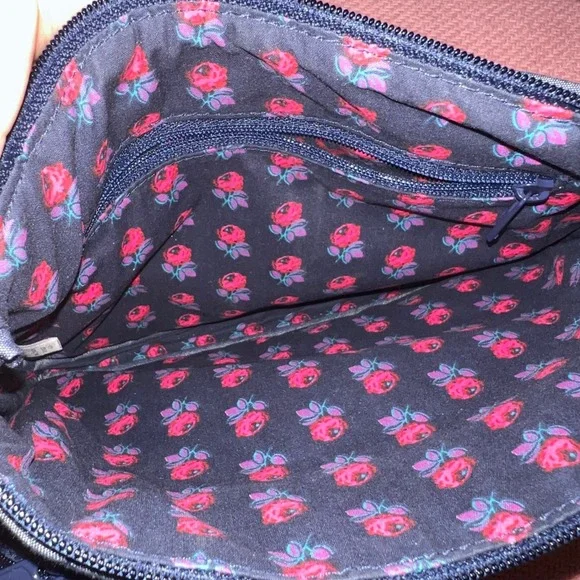Vera Bradley quilted Denim crossbody - Picture 3 of 6
